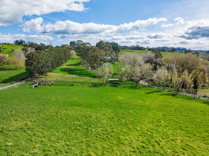 1559 Dairy Flat Highway, Albany - Carousel 7