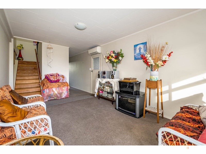 3/32 Te Weka Street, Maori Hill, Timaru - Carousel 2