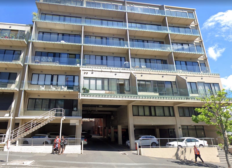 1J/72 Wellesley Street West, Auckland Central, Auckland - Carousel 2