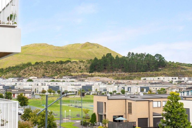 201/3 Bluegrey Avenue, Stonefields, Auckland - Carousel 2