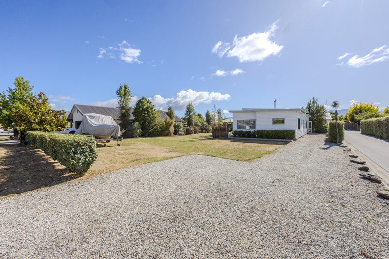3 Finch Street, Albert Town, Wanaka - Carousel 2