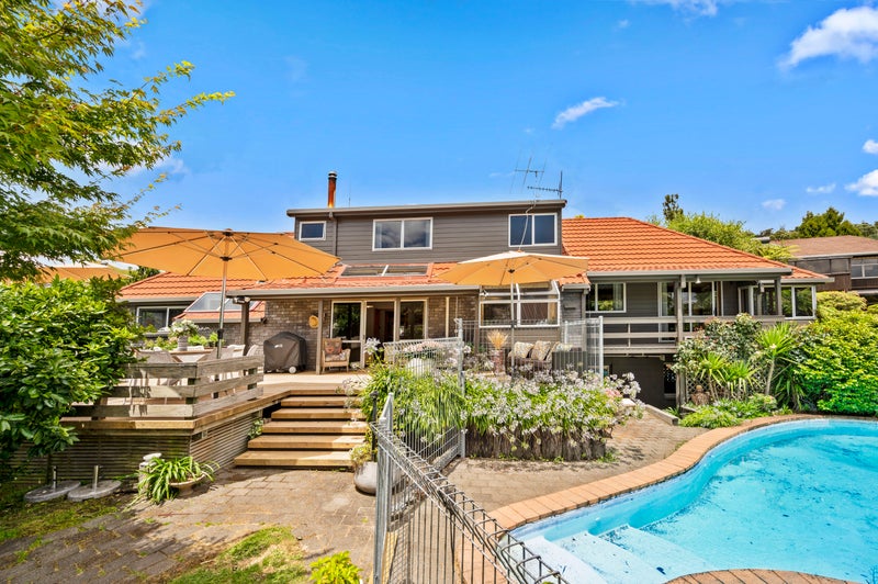 5 Highfield Place, Lynmore, Rotorua - Carousel 1