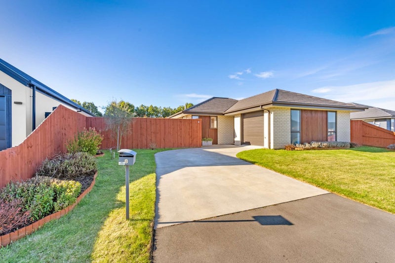 8 Romanee Lane, Wigram, Christchurch - Carousel 1
