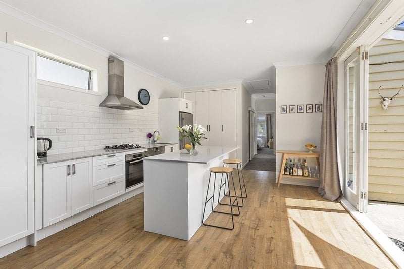 162 Darlington Road, Miramar, Wellington - Carousel 1