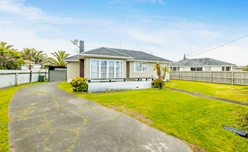 19 Murdoch Street, Otahuhu, Auckland - Carousel 1