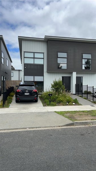 13A Ventura Street, Mangere, Auckland - Carousel 1