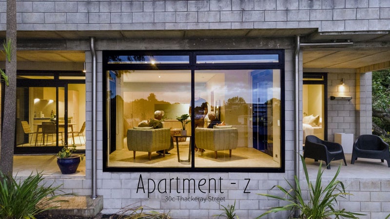 30C Thackeray Street, Hamilton Lake, Hamilton - Carousel 1