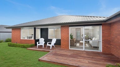 1/16 Peverel Street, Riccarton, Christchurch - Carousel 1