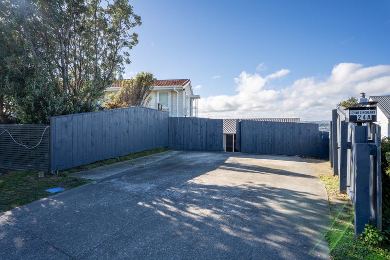 24A Hiwi Crescent, Titahi Bay, Porirua - Carousel 17
