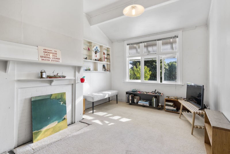 1 Moir Street, Mount Victoria, Wellington - Carousel 2