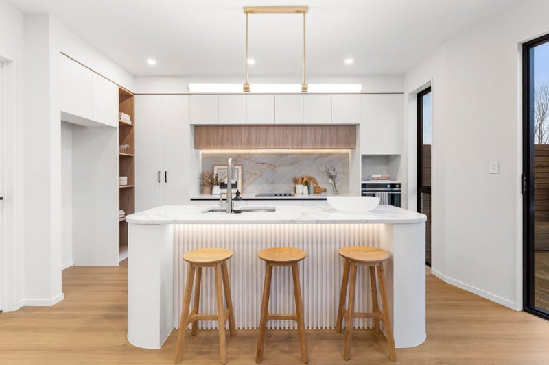 14 Altair Place, Windsor Park, Auckland - Carousel 2