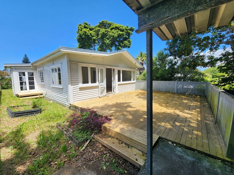 6A Bloomfield Place, Epsom, Auckland - Carousel 1