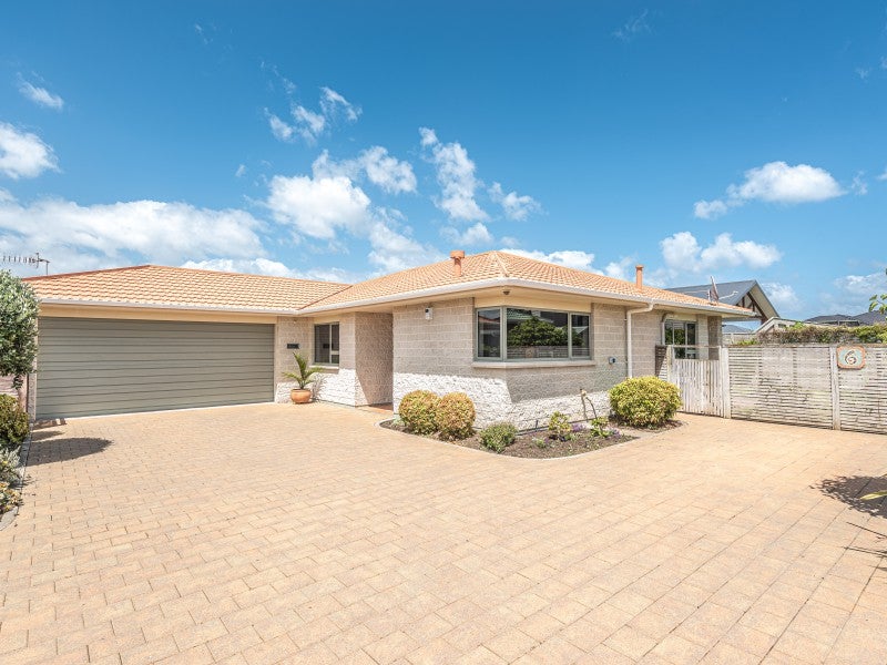 6 Kelsi Street, Tawhero, Whanganui - Carousel 1