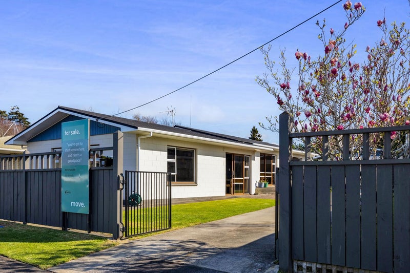 26 Barrett Road, Whalers Gate, New Plymouth - Carousel 1