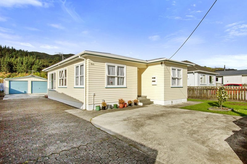 144 Wise Street, Wainuiomata, Lower Hutt - Carousel 1