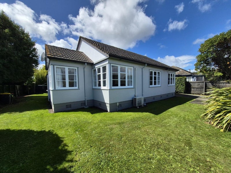 18 Christian Street, Bryndwr, Christchurch - Carousel 2