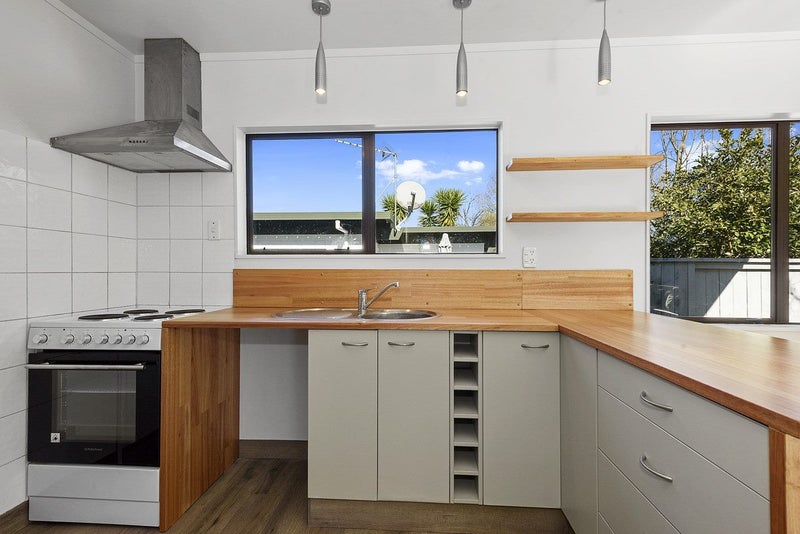 128 Galloway Street, Hamilton East, Hamilton - Carousel 2