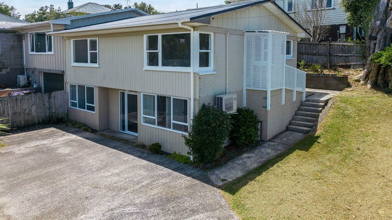 1/46 Puriri Street, Helensville, Auckland - Carousel 1