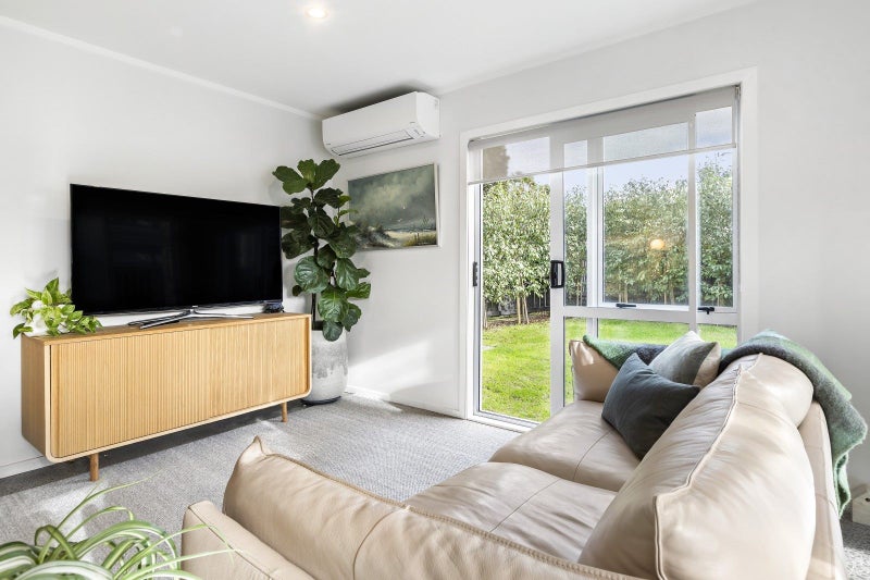 3/24 Mason Street, Moera, Lower Hutt - Carousel 2