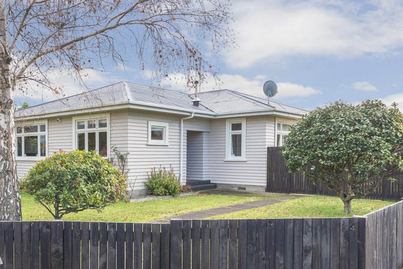 81 Limbrick Street, Terrace End, Palmerston North - Carousel 2