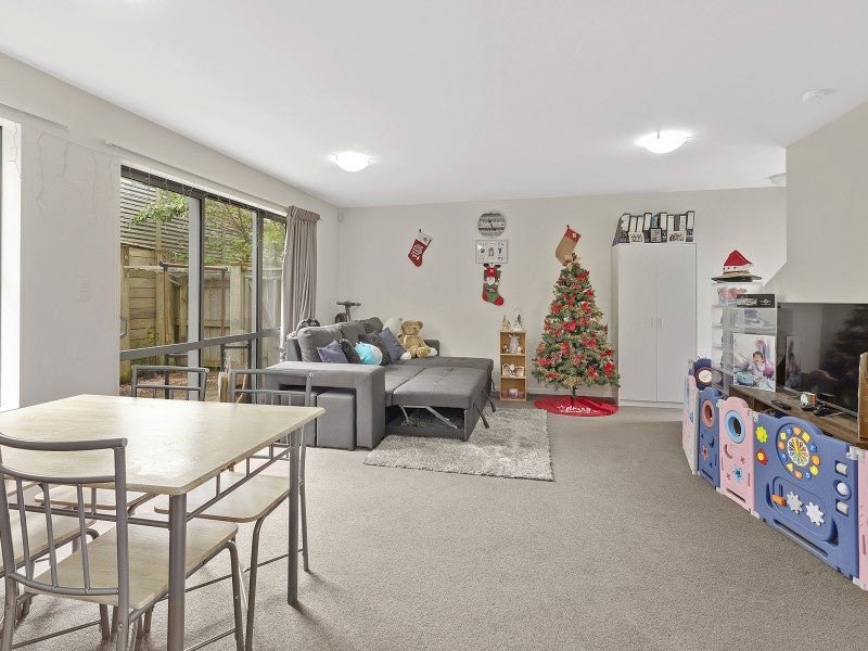 4/44 Owen Street, Newtown, Wellington - Carousel 2
