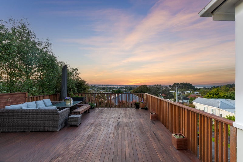 1730A Great North Road, Avondale, Auckland - Carousel 1