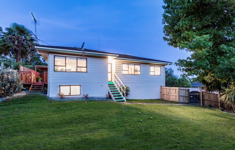 1/17 Tetrarch Place, Tōtara Vale, Auckland - Carousel 19