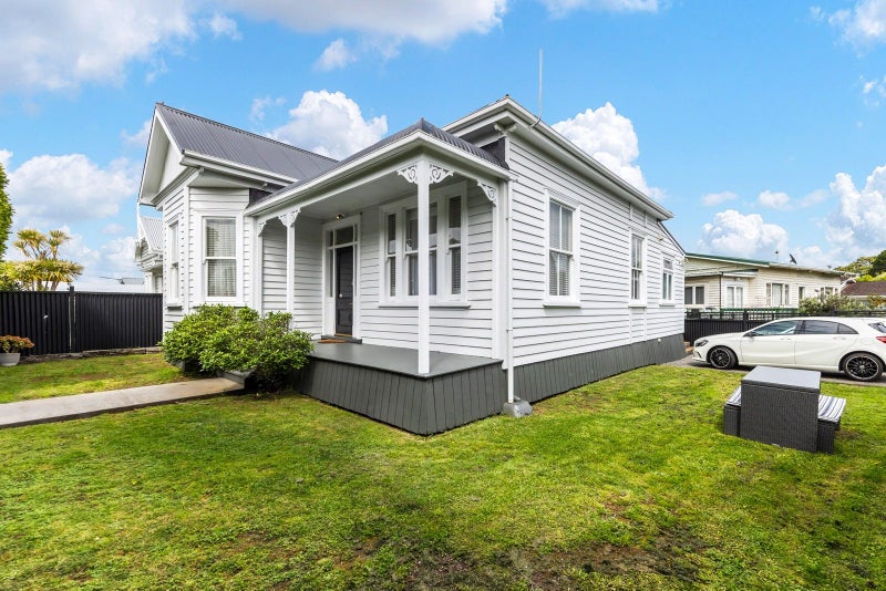 48A Cameron Street, Onehunga, Auckland - Carousel 2
