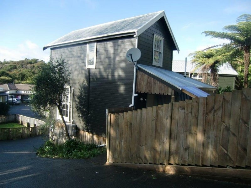 15C Himikera Avenue, Avondale, Auckland - Carousel 1