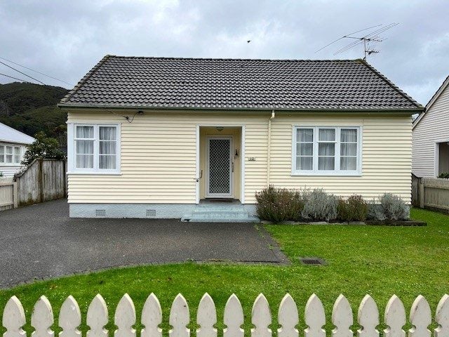 12 Rumgay Street, Fairfield, Lower Hutt - Carousel 27