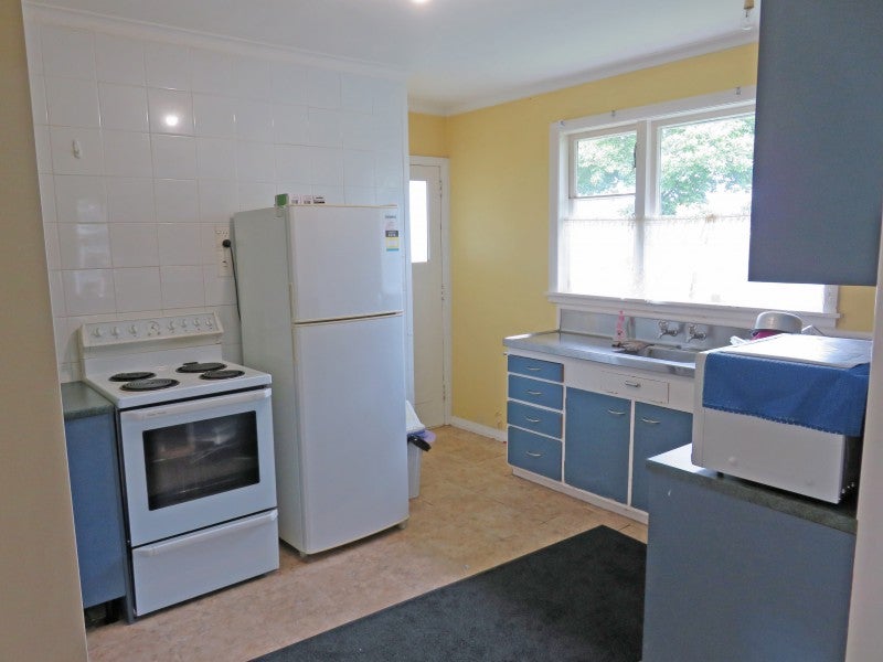 10 SEDDON ST, takaro, Palmerston North - Carousel 2