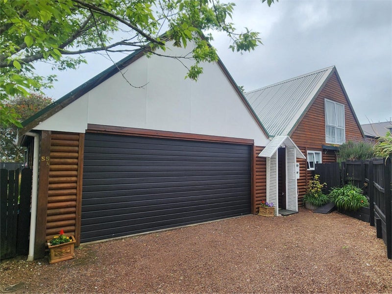 2/55 Rodney Street, Howick, Auckland - Carousel 1