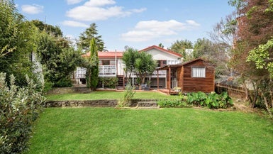80A Colwill Road, Massey, Auckland - Carousel 1