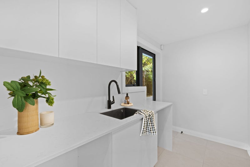 66 Hackthorne Road, Cashmere, Christchurch - Carousel 39