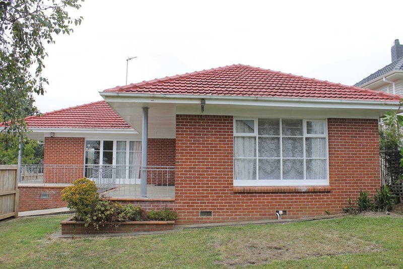 174 Hillsborough Road, Hillsborough, Auckland - Carousel 1