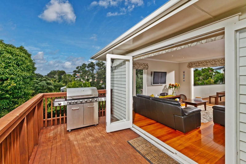 45 Ngataringa Road, Devonport, Auckland - Carousel 2