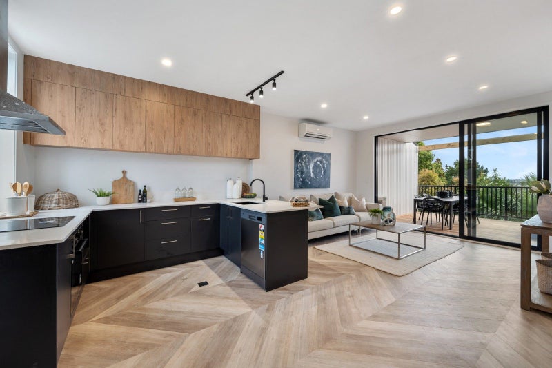 3/8 Bennett Road, Pakuranga, Auckland - Carousel 2