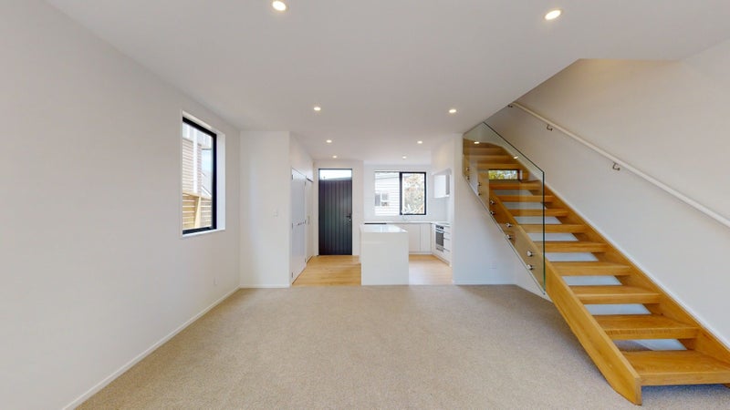 12/13 Fancourt Street, Karori, Wellington - Carousel 2