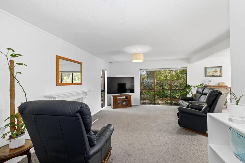 133C Waterloo Road, Hutt Central, Lower Hutt - Carousel 2