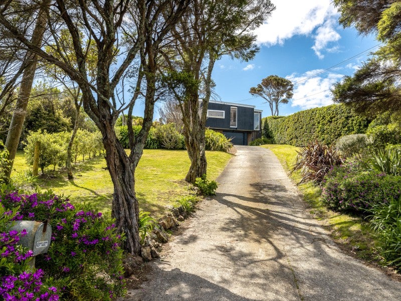 41 Coromandel Road, Oneroa, Waiheke Island - Carousel 20
