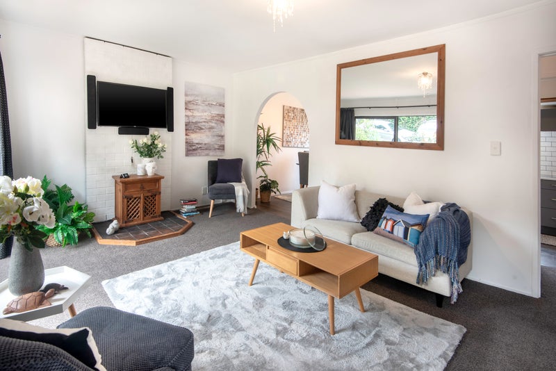 1/13 Montclair Rise, Browns Bay, Auckland - Carousel 2