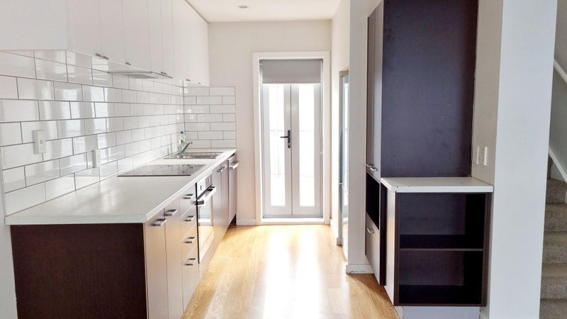 23/2 Western Springs Road, Kingsland, Auckland - Carousel 2