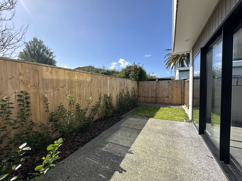 36B Oxford Crescent, Ebdentown, Upper Hutt - Carousel 20