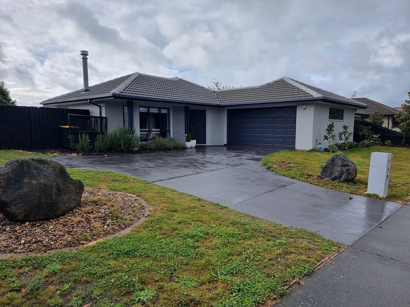 18 Puhara Avenue, Parklands, Christchurch - Carousel 1