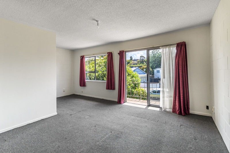 2/42 Don Croot Street, Morningside, Auckland - Carousel 2