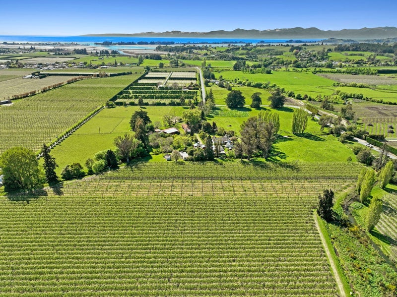 66 Central Road, Lower Moutere - Carousel 17