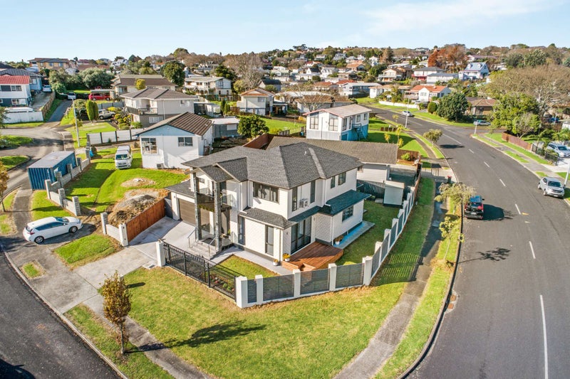 A/14 CHARNTAY AVE, Clover Park, Manukau - Carousel 2