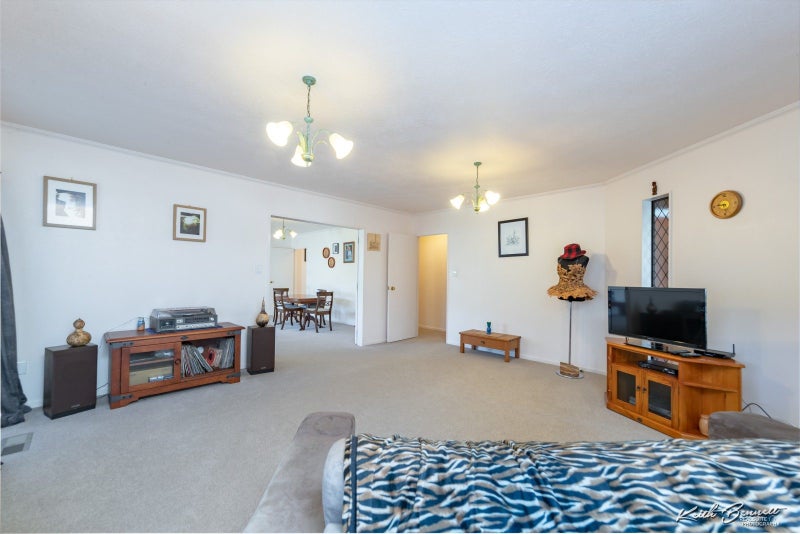 66 McParland Street, Elderslea, Upper Hutt - Carousel 2