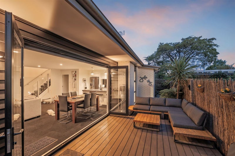 2/53A Aorangi Road, Bryndwr, Christchurch - Carousel 2