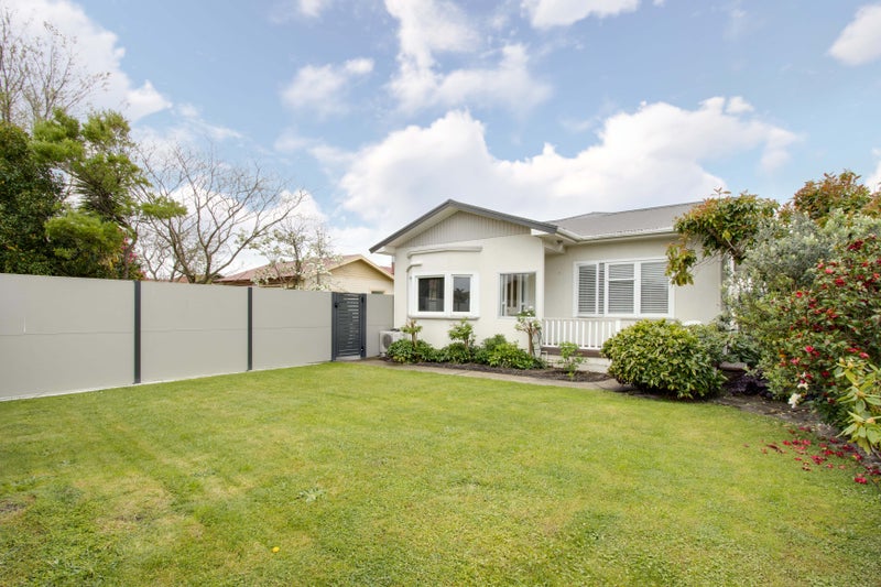 504 Grove Road, Mayfair, Hastings - Carousel 19